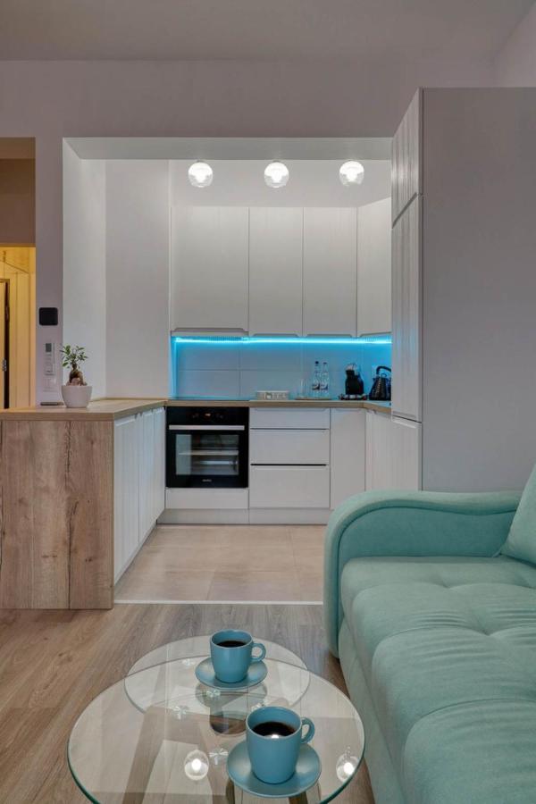Inspiration Station - My Joyful, Cosy&Inviting Apt - Smart Thermostat - Private Parking - Ior Park - Long Term Price Cuts Бухарест Екстер'єр фото