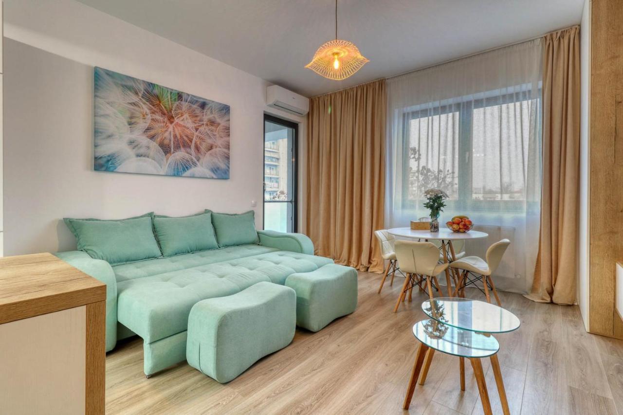 Inspiration Station - My Joyful, Cosy&Inviting Apt - Smart Thermostat - Private Parking - Ior Park - Long Term Price Cuts Бухарест Екстер'єр фото