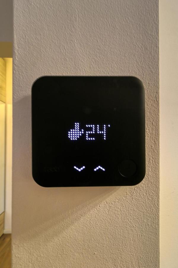 Inspiration Station - My Joyful, Cosy&Inviting Apt - Smart Thermostat - Private Parking - Ior Park - Long Term Price Cuts Бухарест Екстер'єр фото
