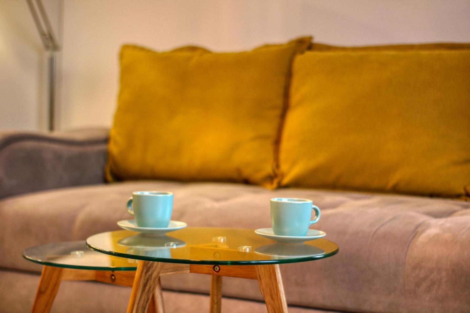 Inspiration Station - My Joyful, Cosy&Inviting Apt - Smart Thermostat - Private Parking - Ior Park - Long Term Price Cuts Бухарест Екстер'єр фото