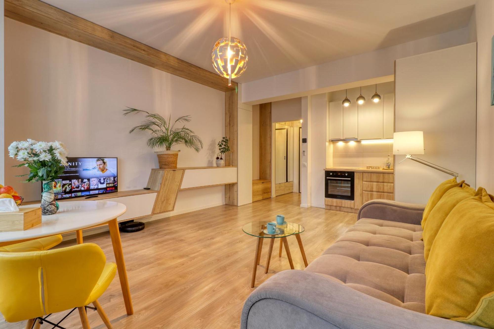 Inspiration Station - My Joyful, Cosy&Inviting Apt - Smart Thermostat - Private Parking - Ior Park - Long Term Price Cuts Бухарест Екстер'єр фото