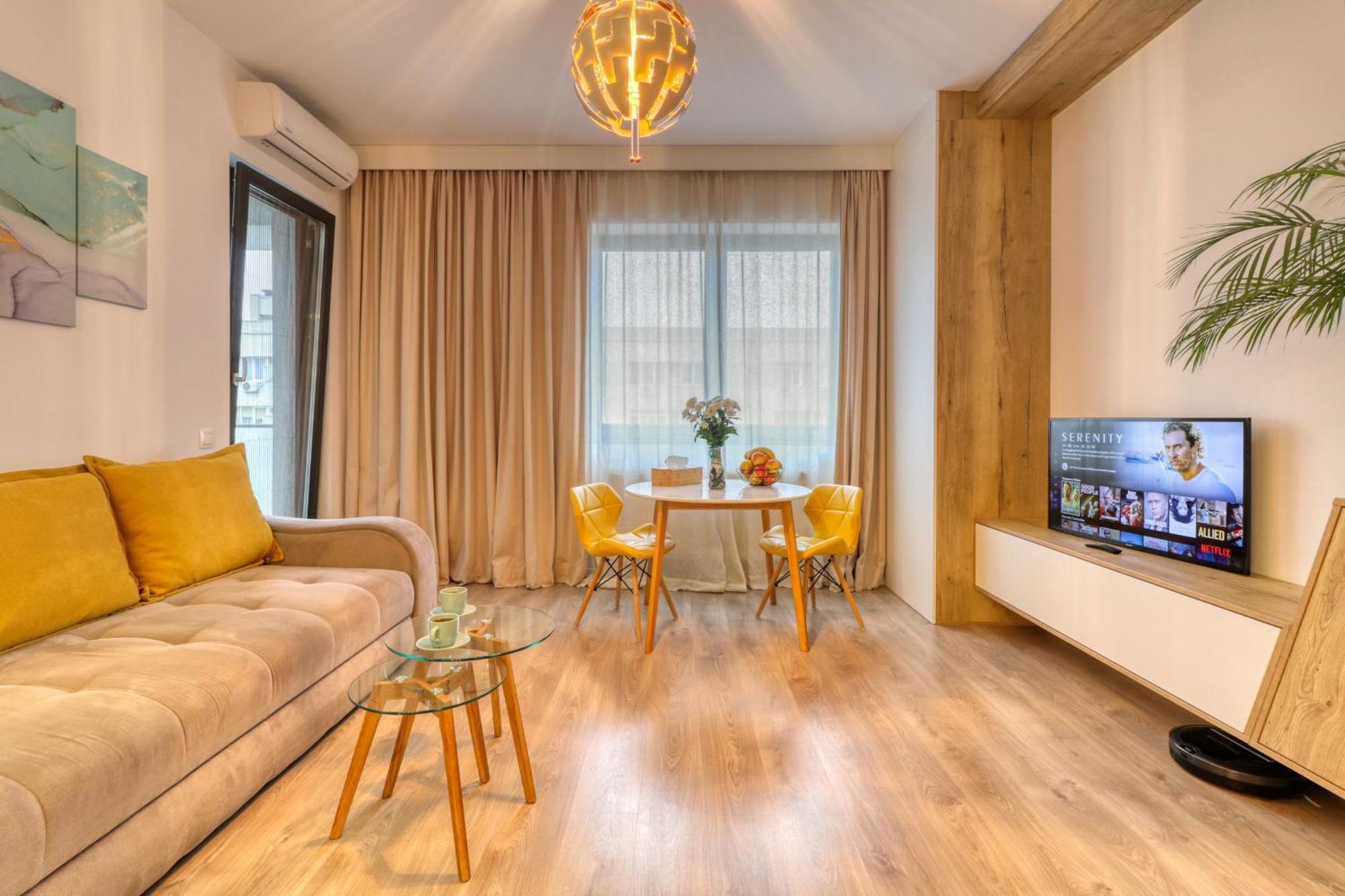 Inspiration Station - My Joyful, Cosy&Inviting Apt - Smart Thermostat - Private Parking - Ior Park - Long Term Price Cuts Бухарест Екстер'єр фото